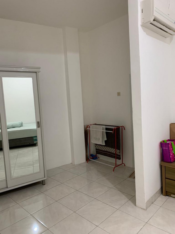 Rumah Disewakan Fully Furnished di Picadilly Lippo Cikarang